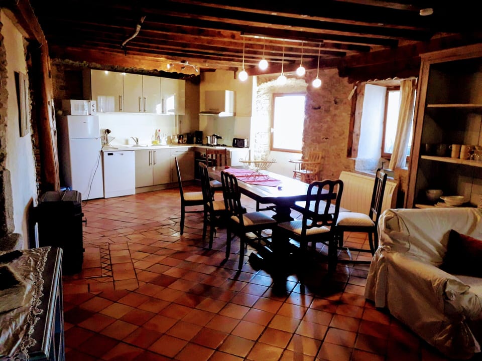 Family Cottage, Ensuite, Mountain View | Restaurant