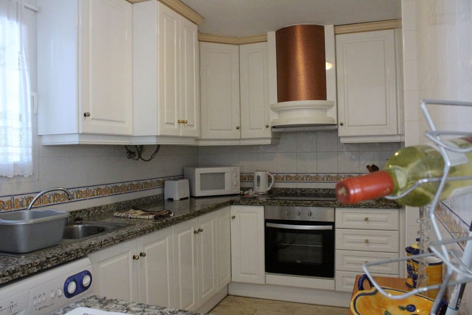 Fully fitted kitchen for all catering
