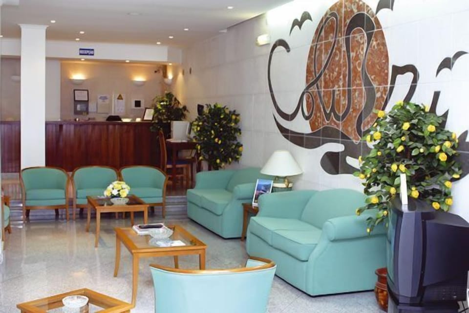 Hotel Residencial Colibri Hotel in Costa da Caparica