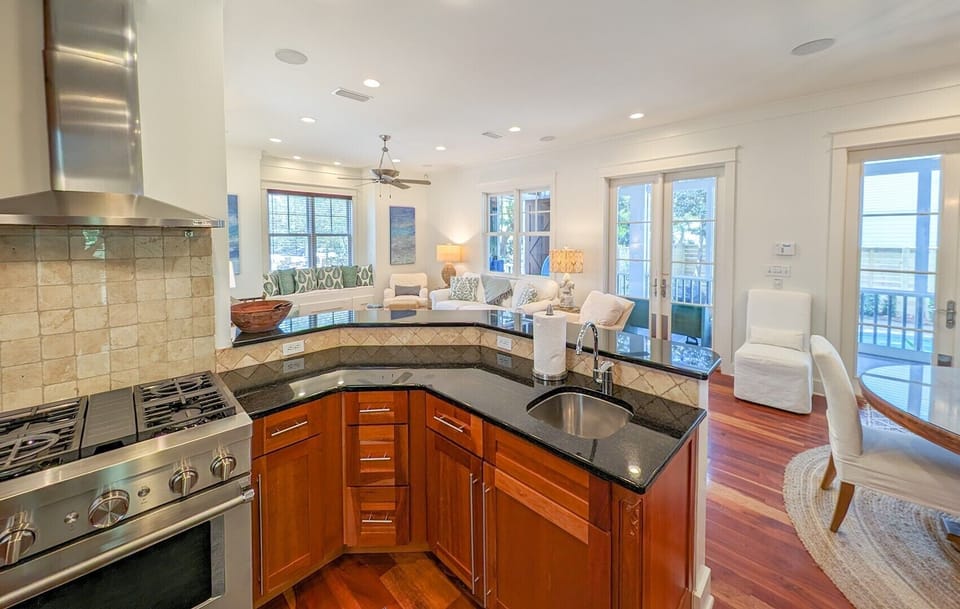 Kitchen towards Bar