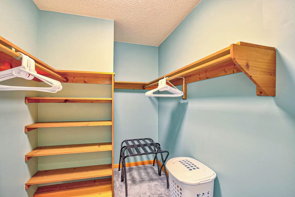 Top-Level King Master Bedroom with Deck Access