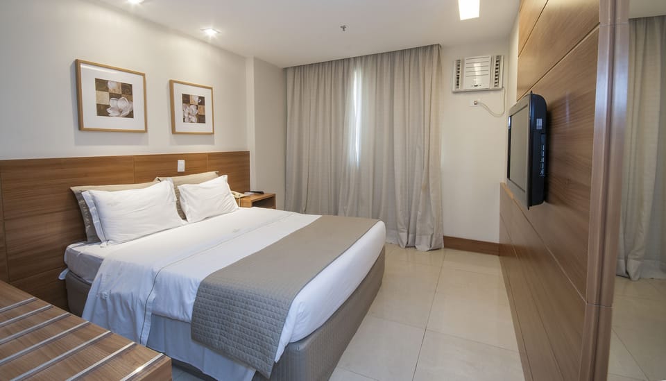 1 bedroom, Egyptian cotton sheets, premium bedding, minibar