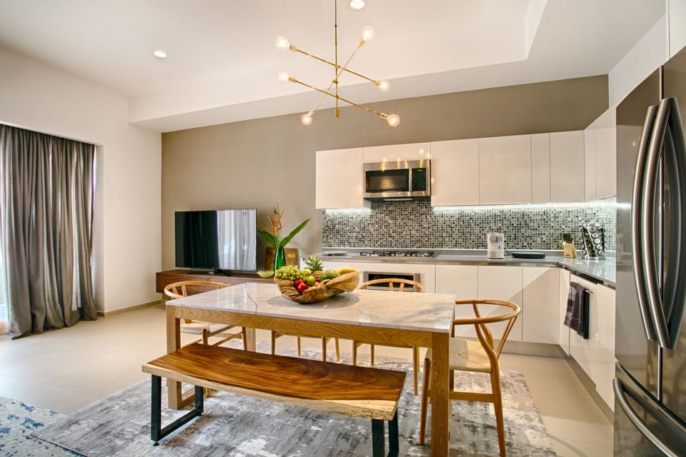 Dining table with seating for 6