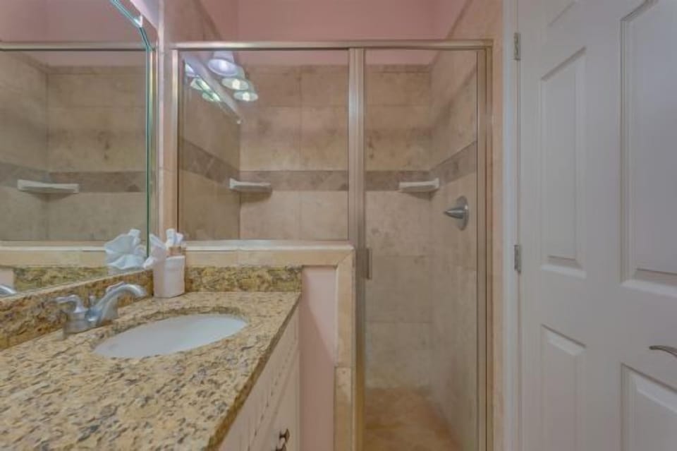 Bedroom_2_Full_Bath_Shower