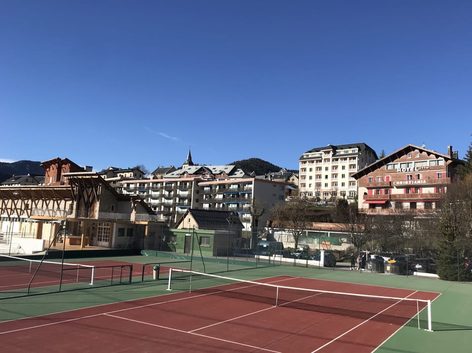 Sport court