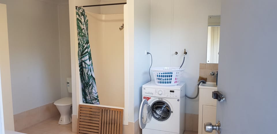 Laundry and second shower and toilet 