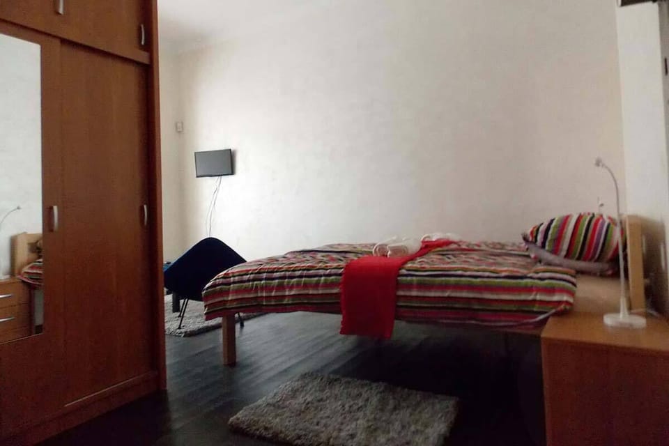 Double Room, Private Bathroom | Blackout drapes, free WiFi, bed sheets