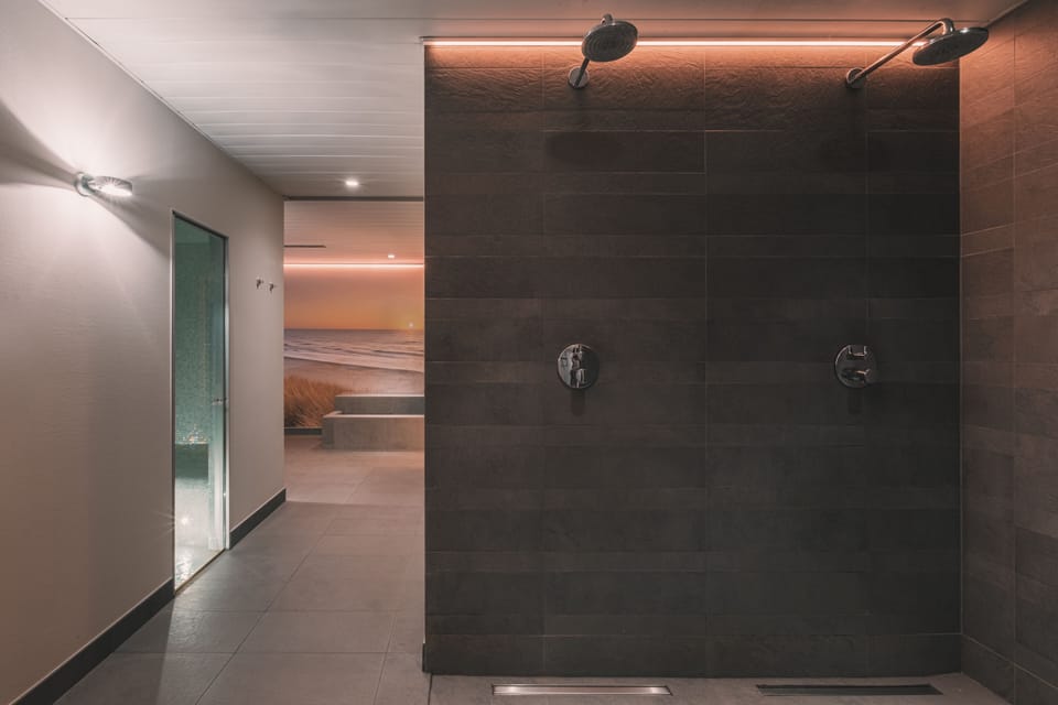 Couples treatment rooms, Turkish bath, aromatherapy, massages