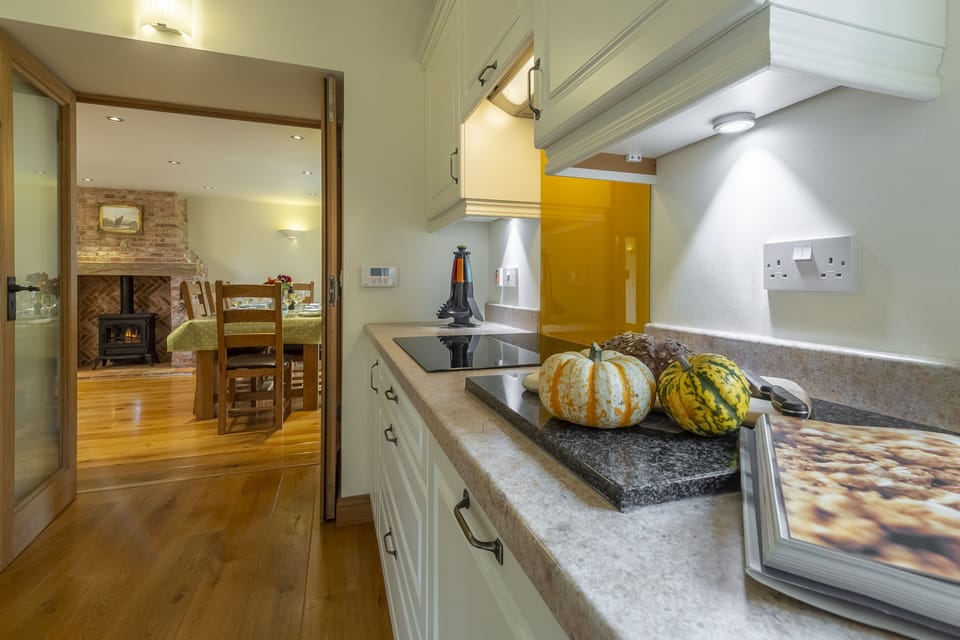 Ground floor: Kitchen