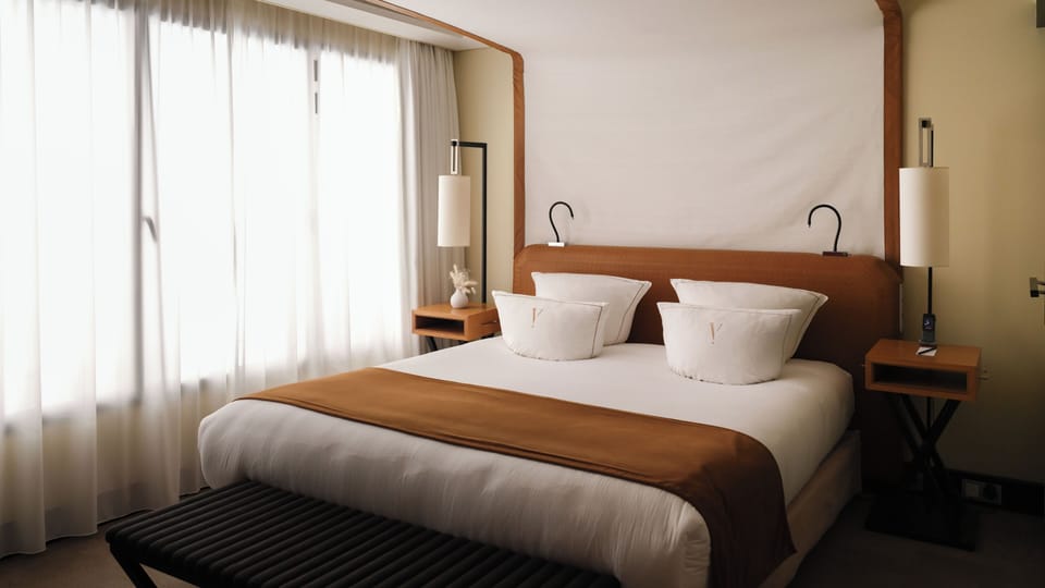 Deluxe Room | Premium bedding, free minibar, in-room safe, individually decorated