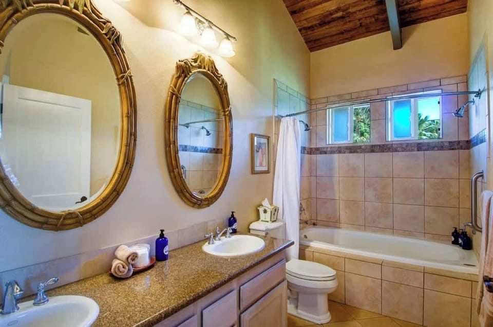 1 of 7 bathrooms.