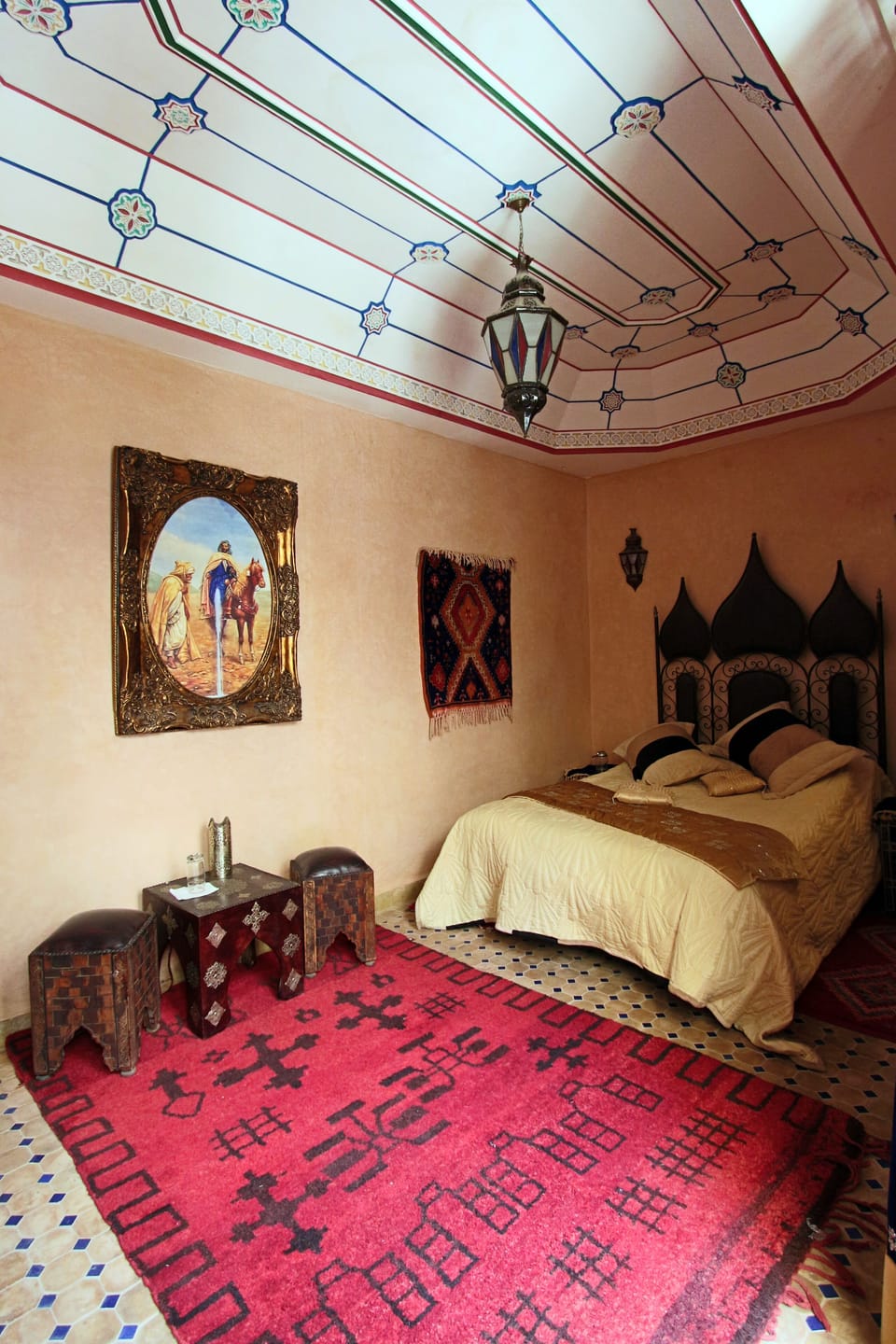 Double Room (Dades) | Minibar, desk, iron/ironing board, free WiFi