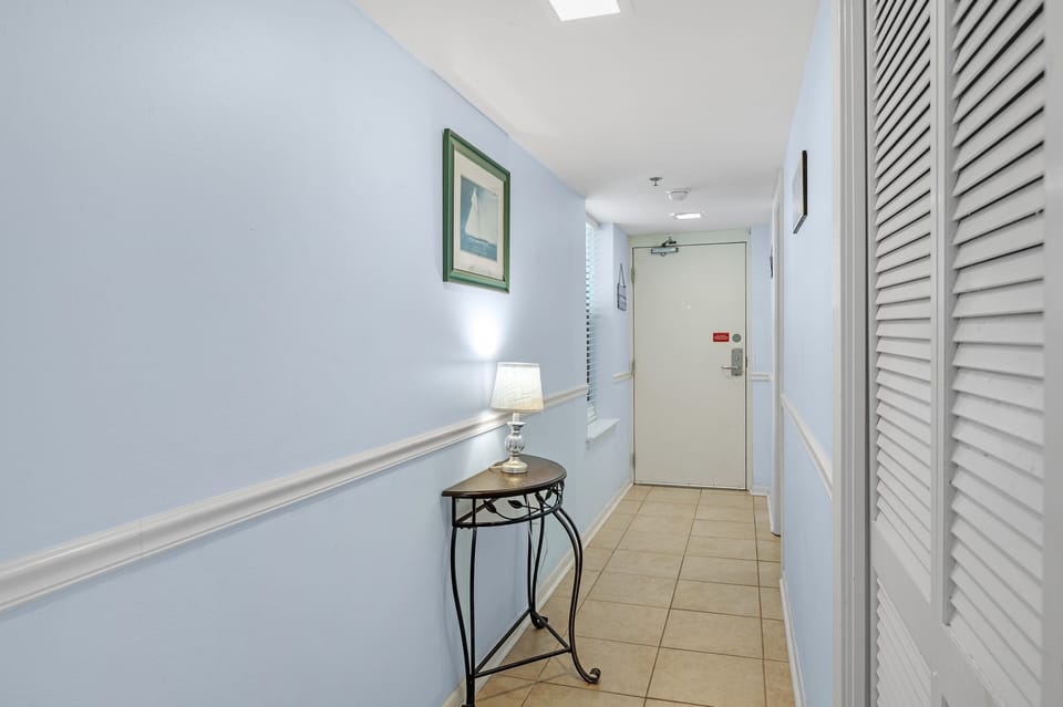 Entry way