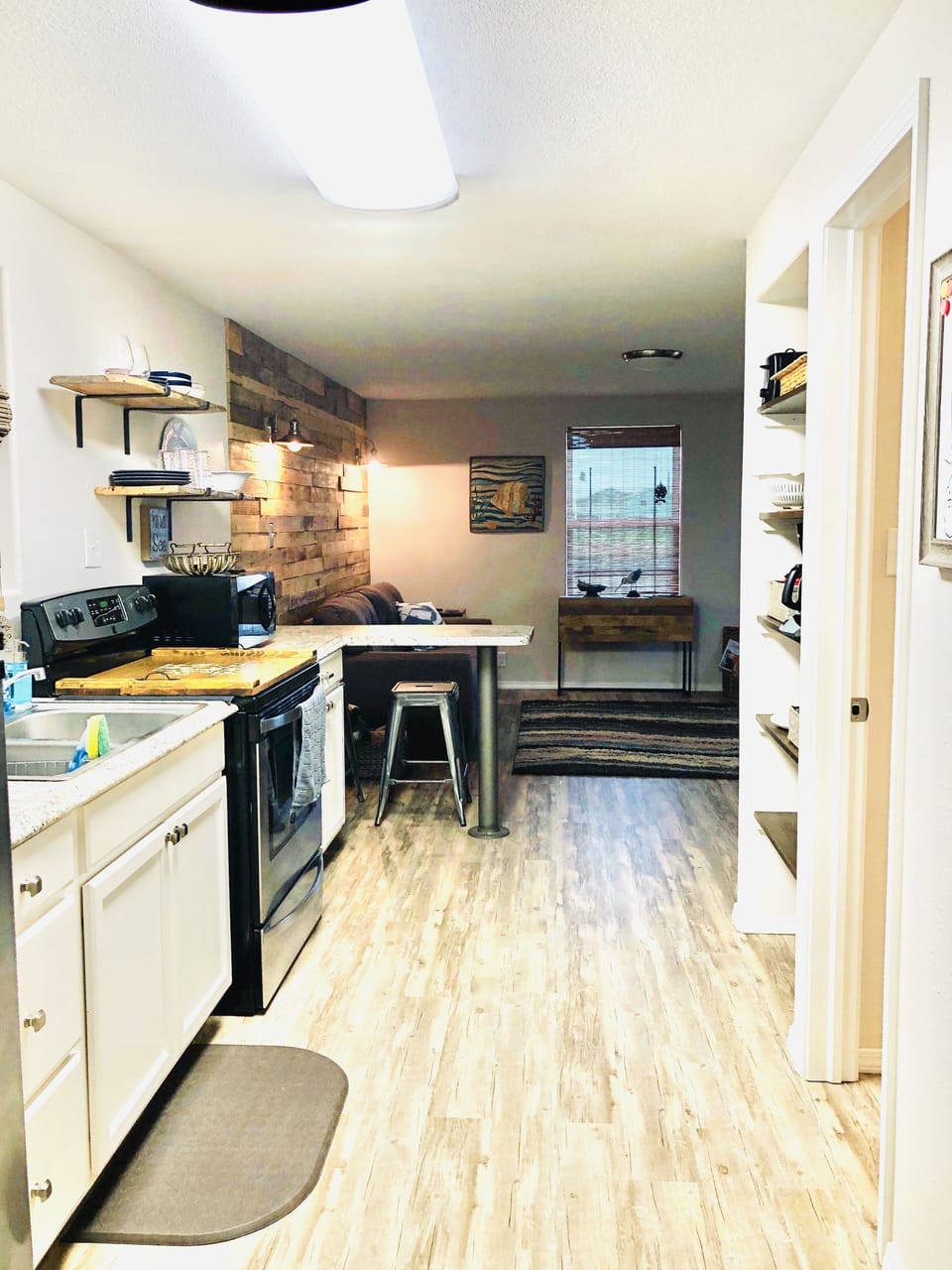 Kitchen/Living Room