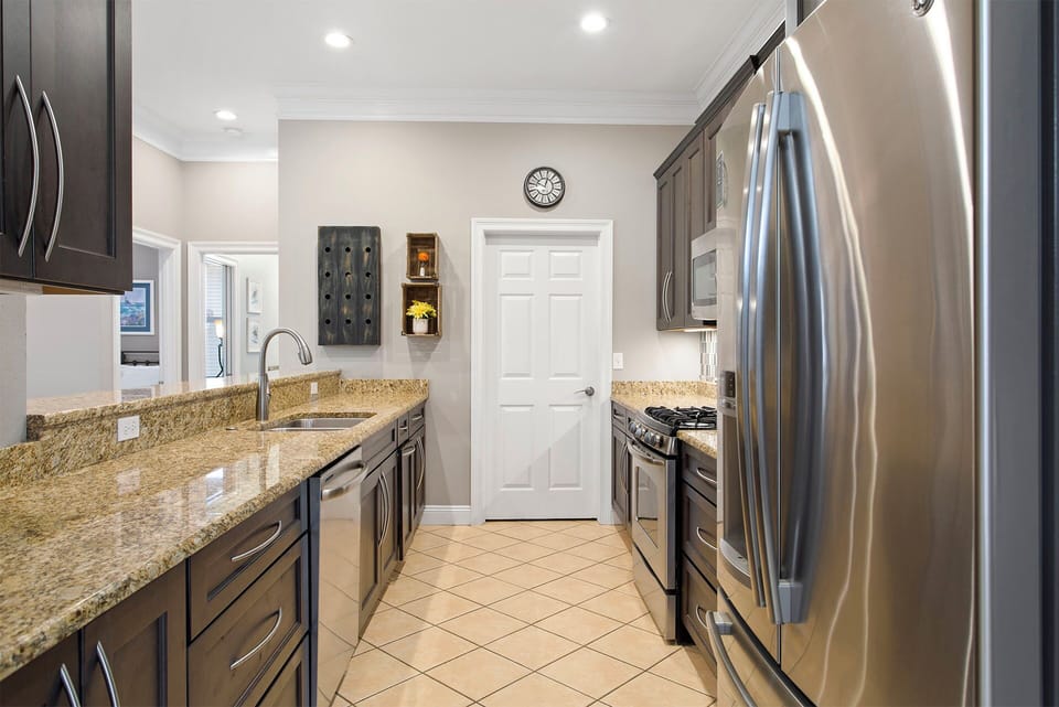 Saltwater Sisters Kitchen Alt