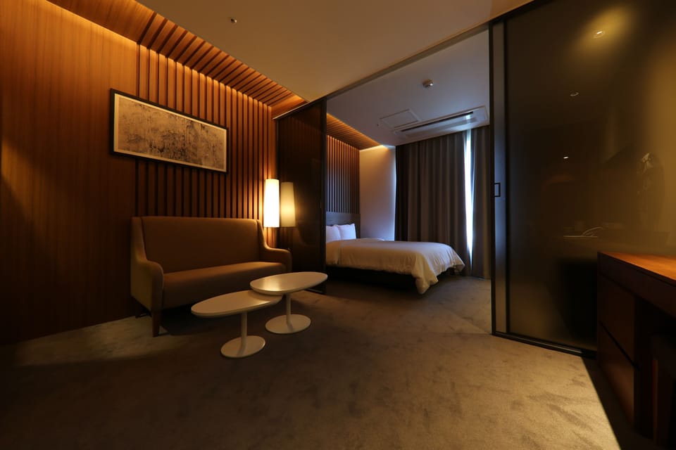 In-room safe, desk, laptop workspace, blackout drapes