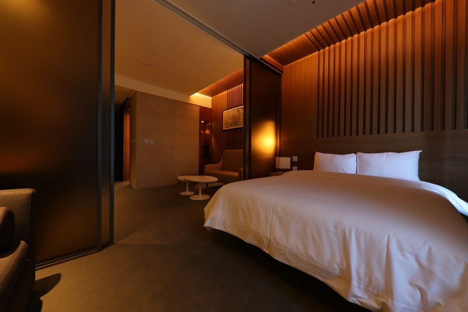 In-room safe, desk, laptop workspace, blackout drapes