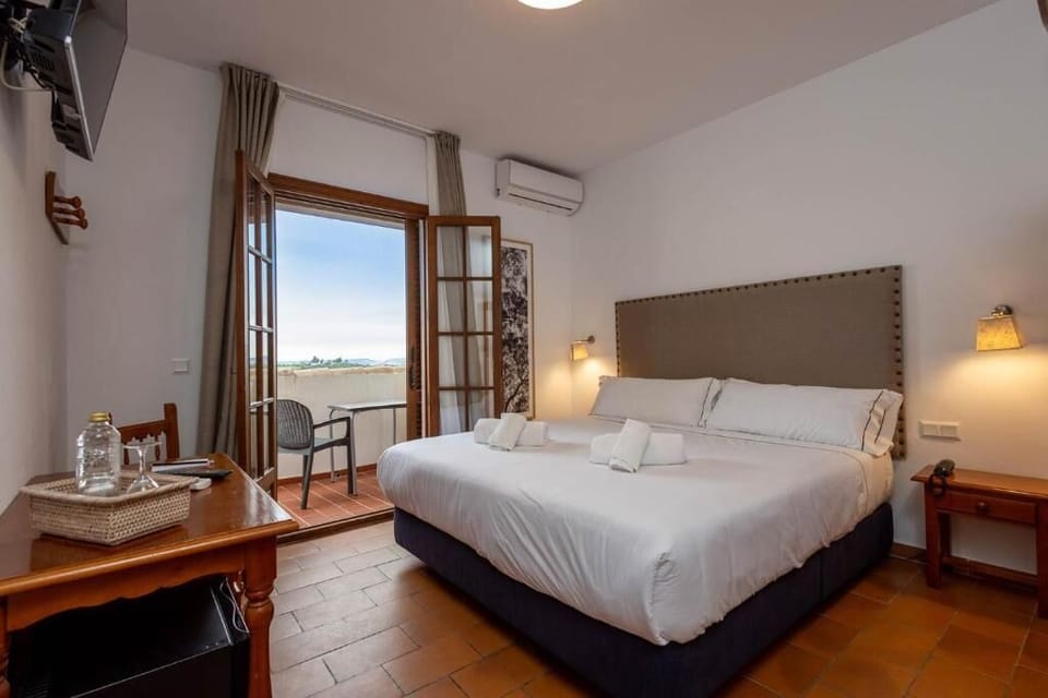 Superior Double Room | Free WiFi, bed sheets