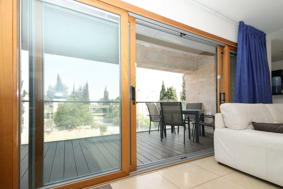 Luxury Apartment | Balcony