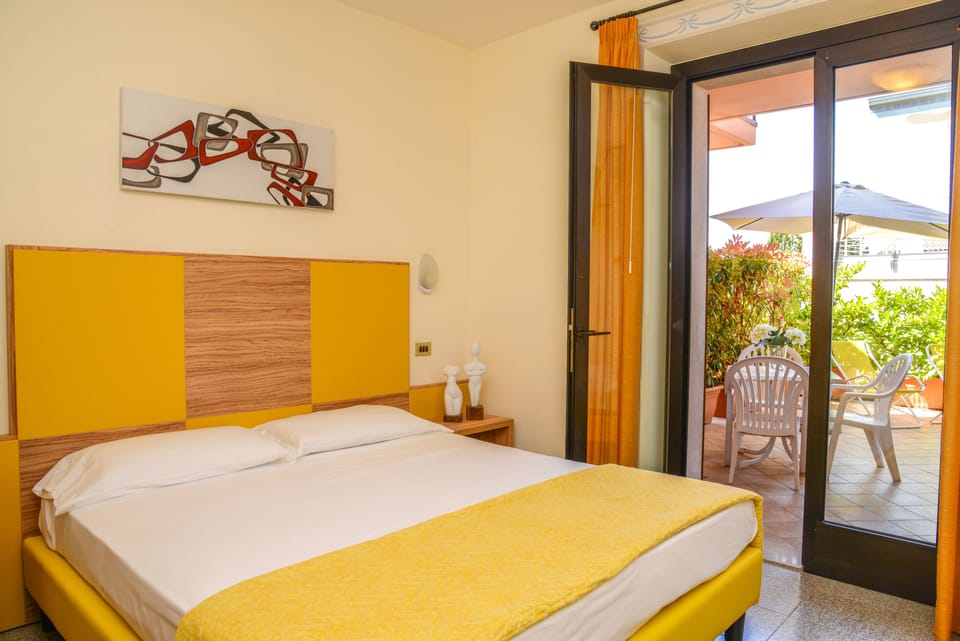 Double Room | Frette Italian sheets, Select Comfort beds, desk