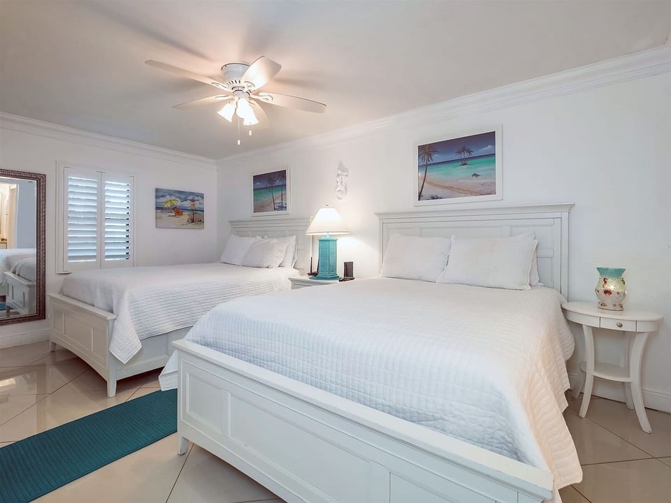 Double Queen Bedroom