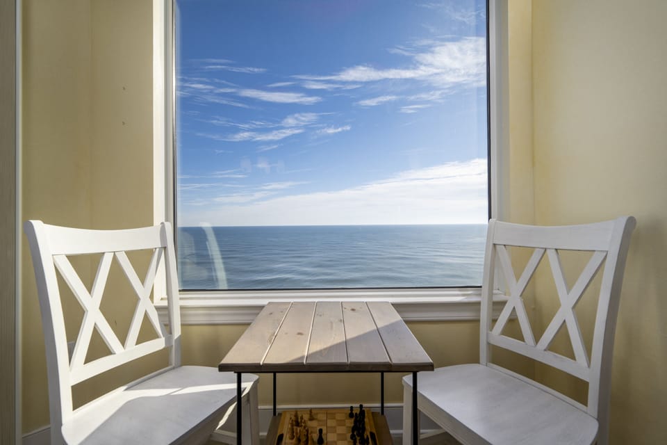 Game Table