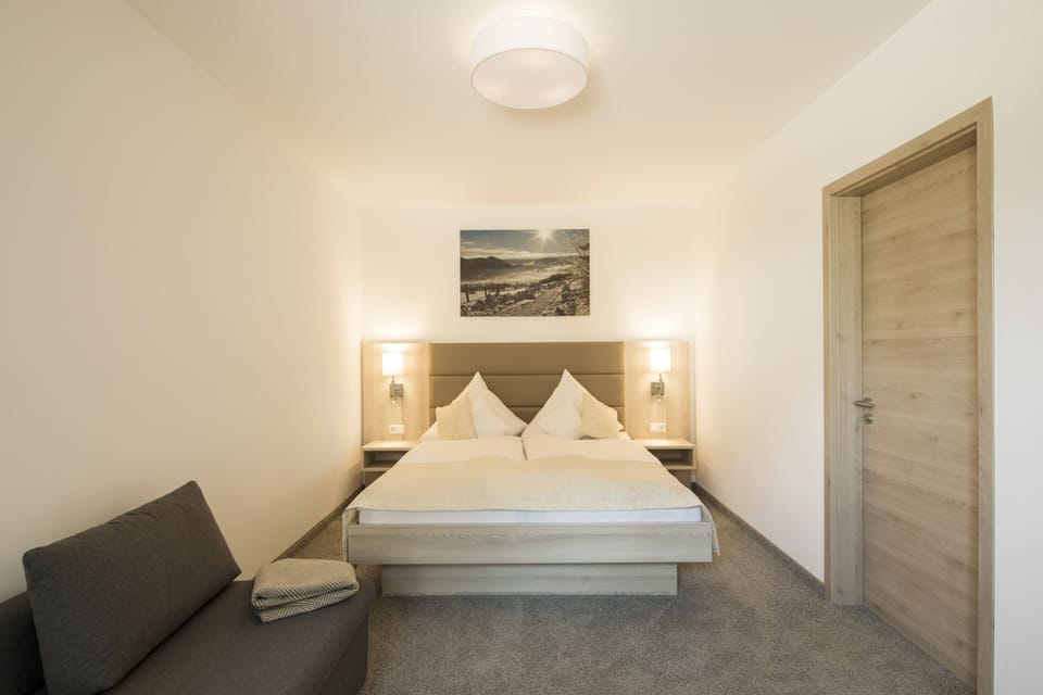 Apartment, 2 Bedrooms | 2 bedrooms, free WiFi