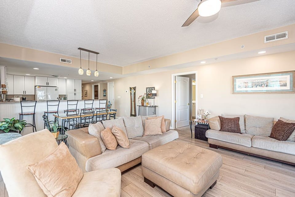LIVING-AREA