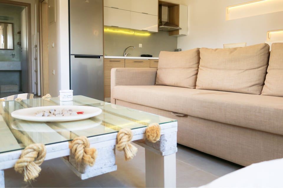 Villa, 3 Bedrooms, Private Pool | Living room | Flat-screen TV