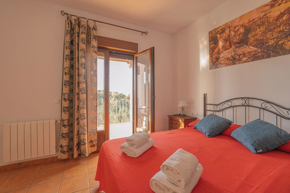 House, 6 Bedrooms, Private Pool, Mountain View | 6 bedrooms, blackout drapes, iron/ironing board (on request), bed sheets