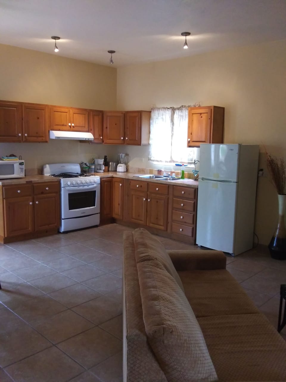 kitchen from livingroom