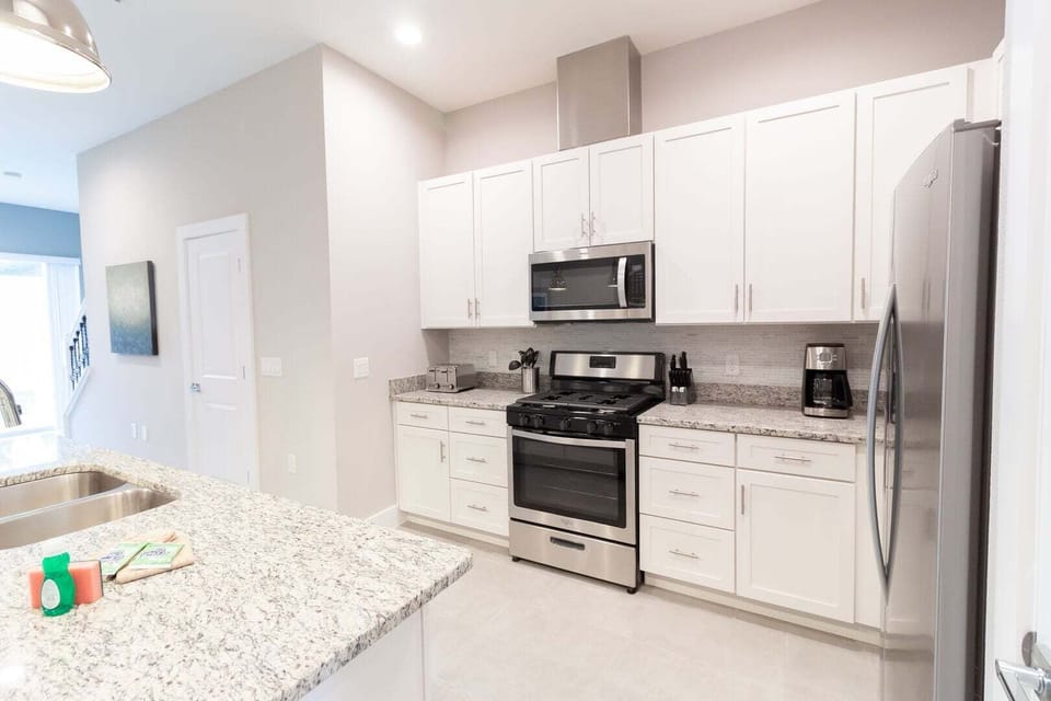 All Kitchen appliances available