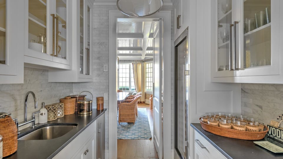 Butler Pantry
