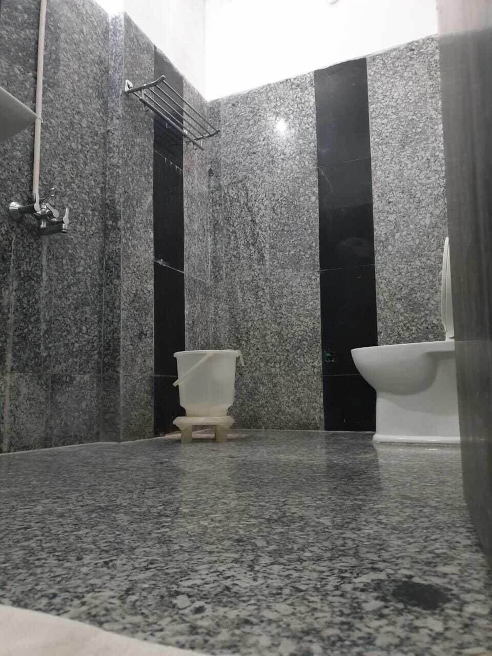 Superior Room | Bathroom | Shower, free toiletries, bathrobes, bidet