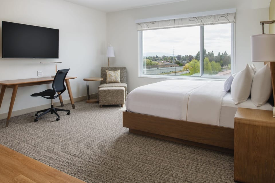 In-room safe, desk, laptop workspace, blackout drapes