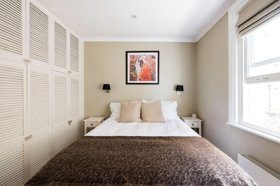 Master bedroom with king size bed