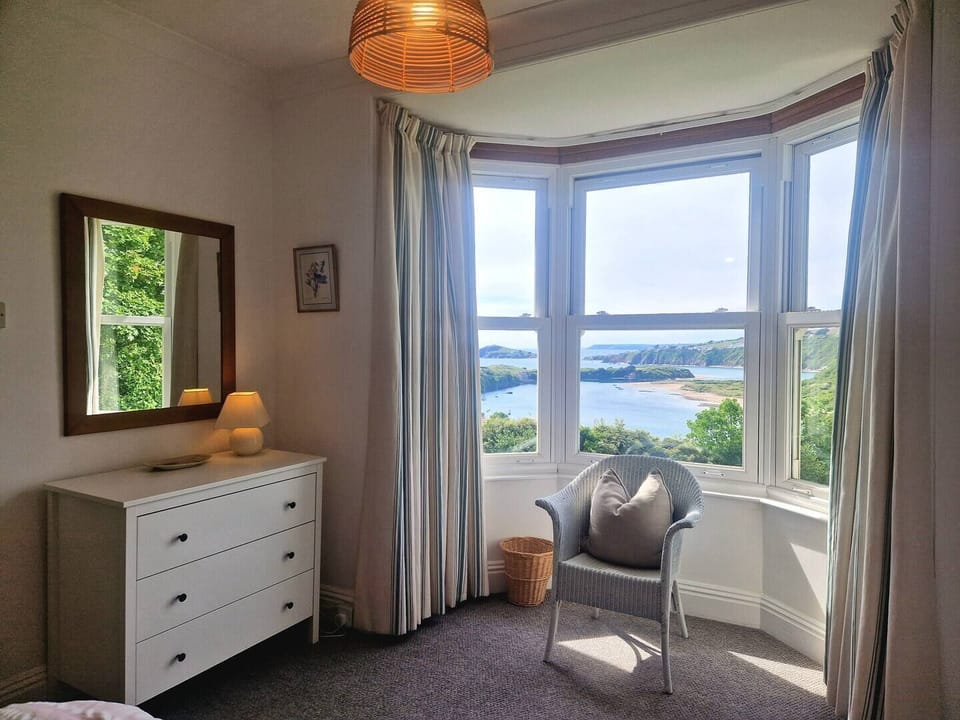 Bedroom 1 - Bay window with stunning views of Bigbury Bay and the Bantham estuary