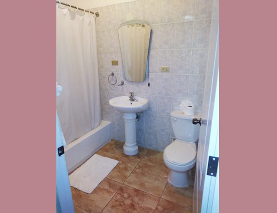Double Room, 2 Queen Beds | Bathroom | Shower, towels