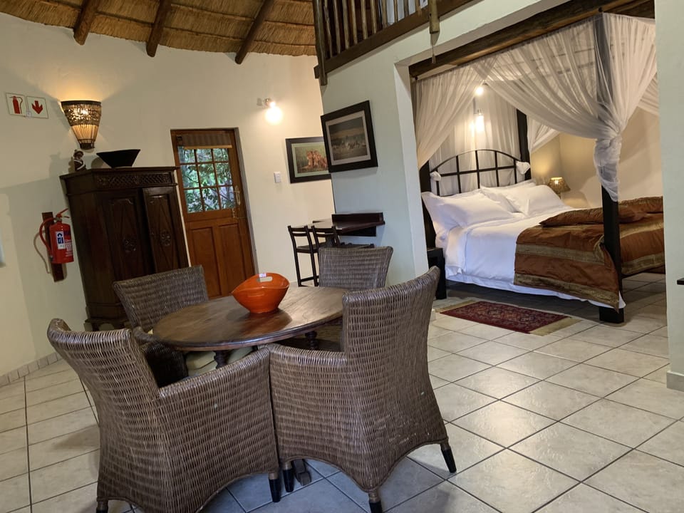 Chalet | 1 bedroom, Egyptian cotton sheets, premium bedding, Select Comfort beds