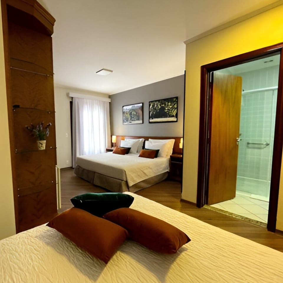 Quadruplo/Familia | 1 bedroom, premium bedding, minibar, in-room safe