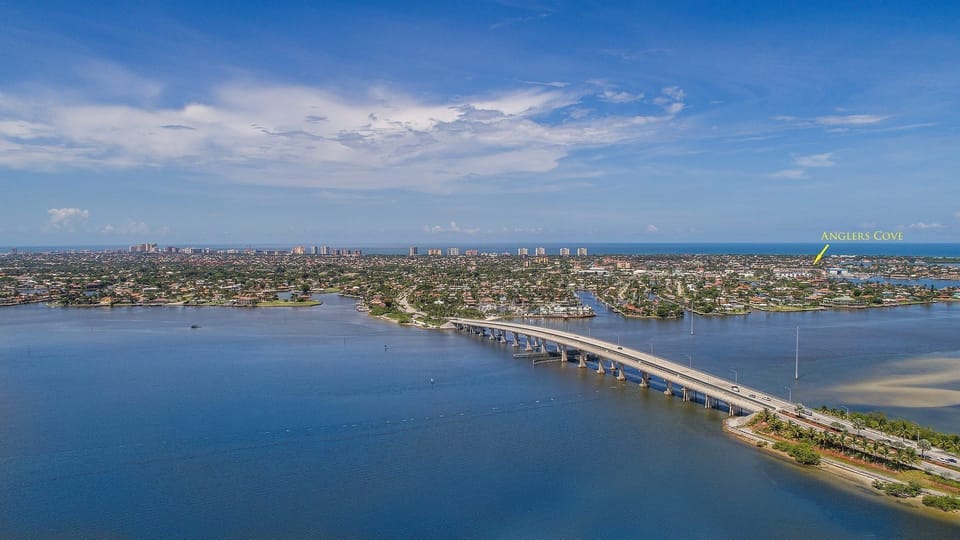 Jolly bridge