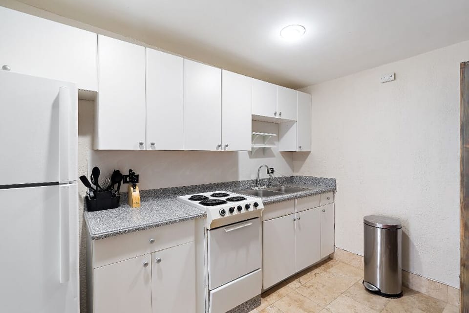 Kitchenette