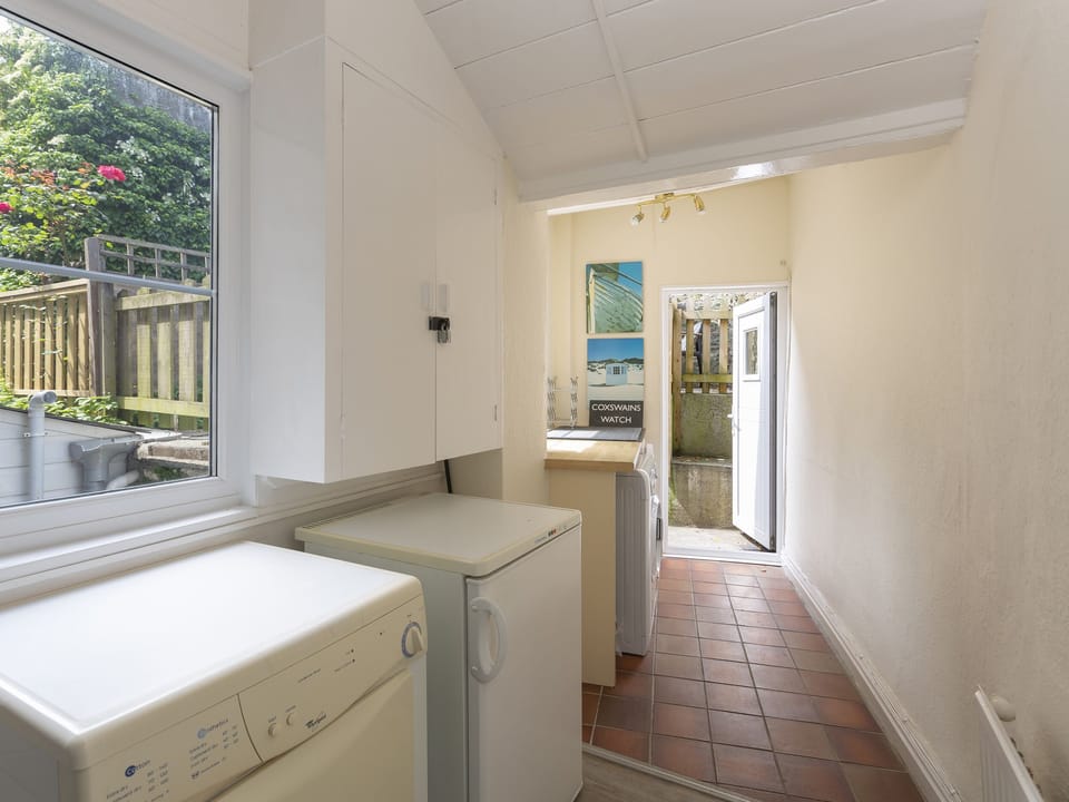 Cottage | Interior