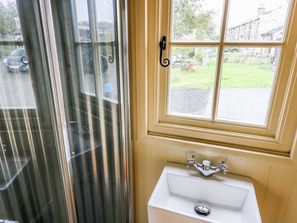 Cottage | 1 bedroom, individually decorated, individually furnished, free WiFi
