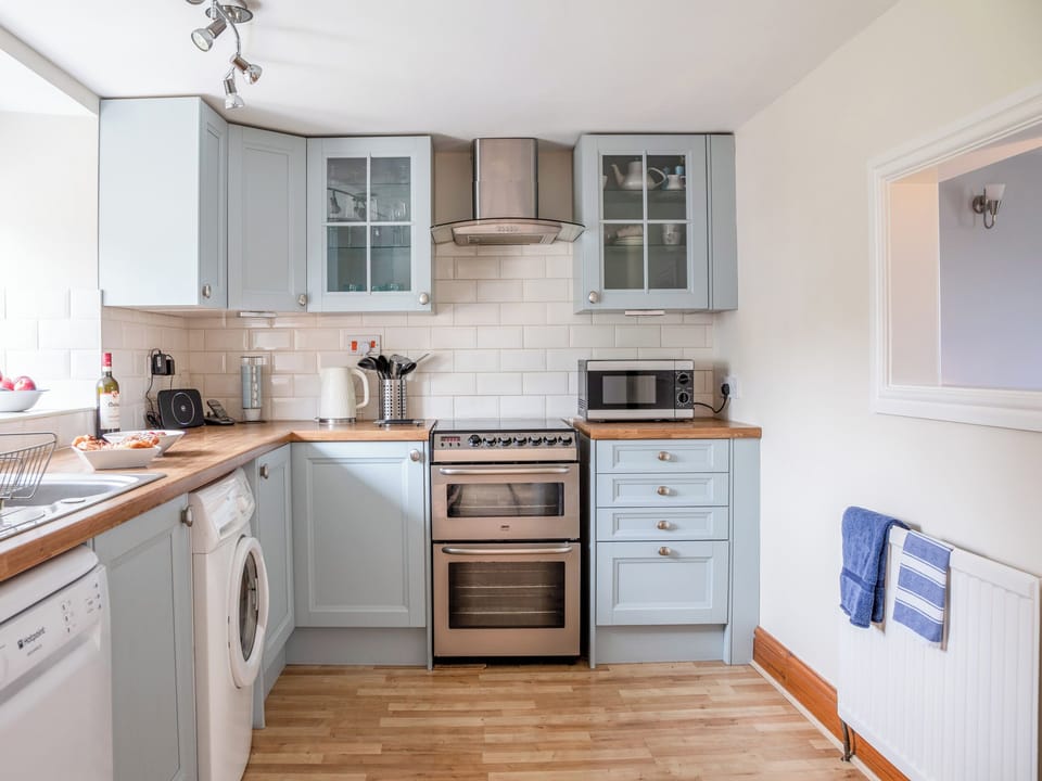 Cottage | Interior
