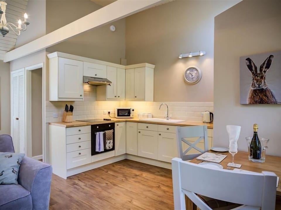 Cottage | Interior