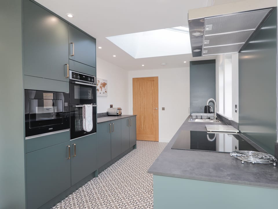 Cottage | Interior