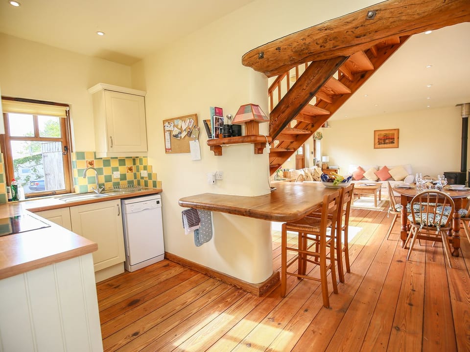 Cottage | Interior