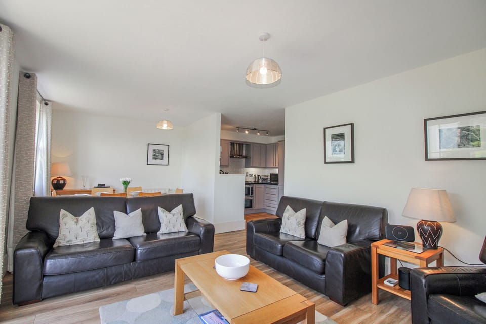 Cottage | Living area
