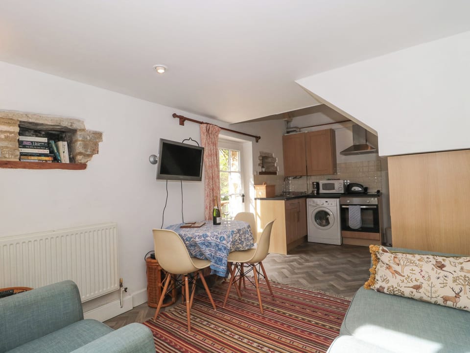 Cottage | Interior